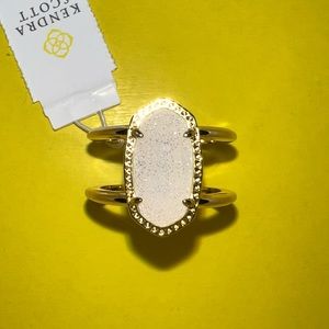NWT Kendra Scott Elyse Ring